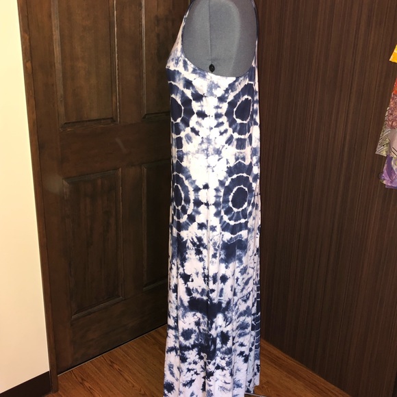 Volcom tiedye maxi dress - Picture 2 of 6